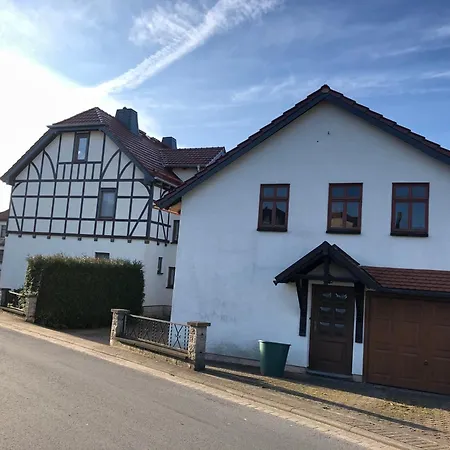 Familie Troeger Apartamento Floh
